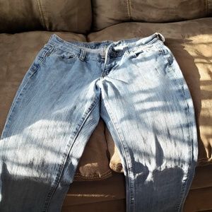 The sweetheart old Navy jeans